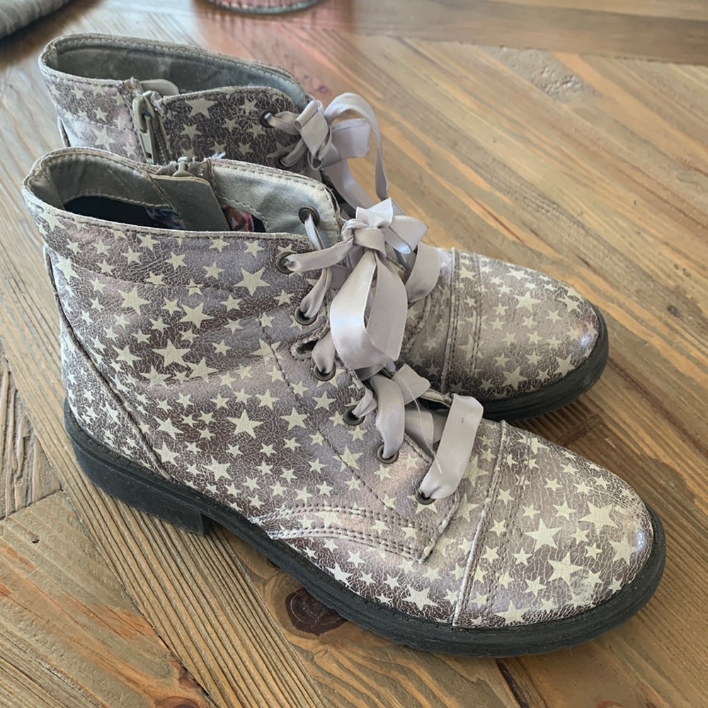Steve Madden Jubiee Lace-up Zip-up Girls Boots Size 5 Ladies 6.5 Silver Stars